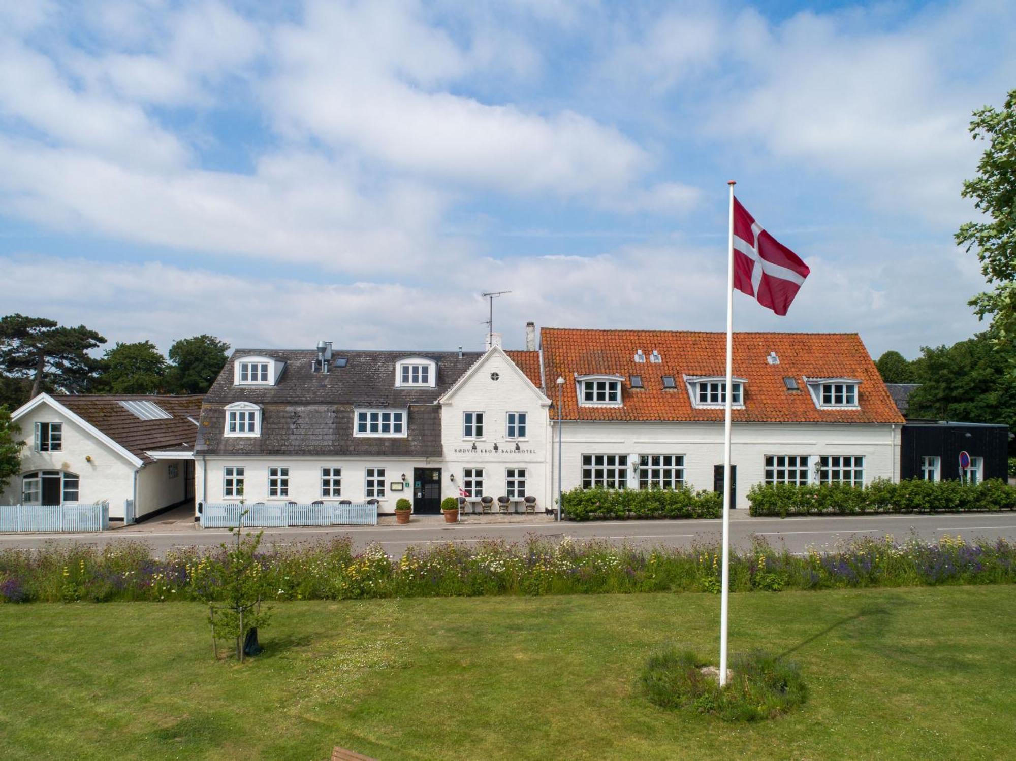Rodvig Kro Og Badehotel Exterior foto